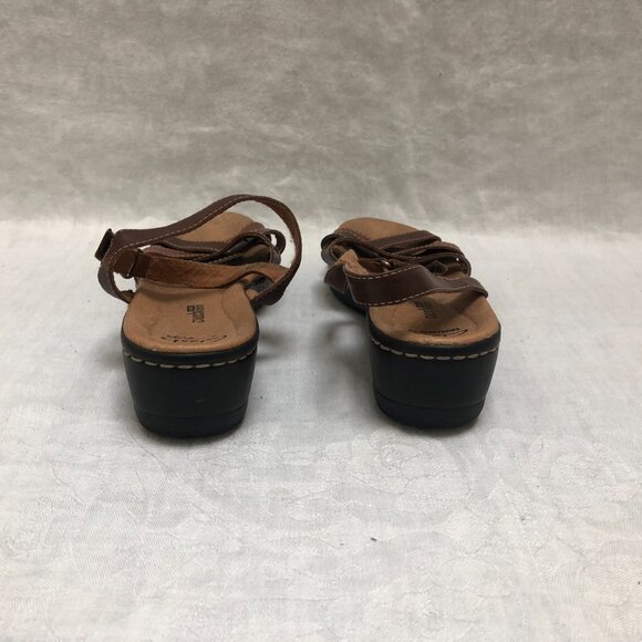 Clarks Collection Soft Cushion Brown Leather Sandals Sz 8M - Picture 7 of 10